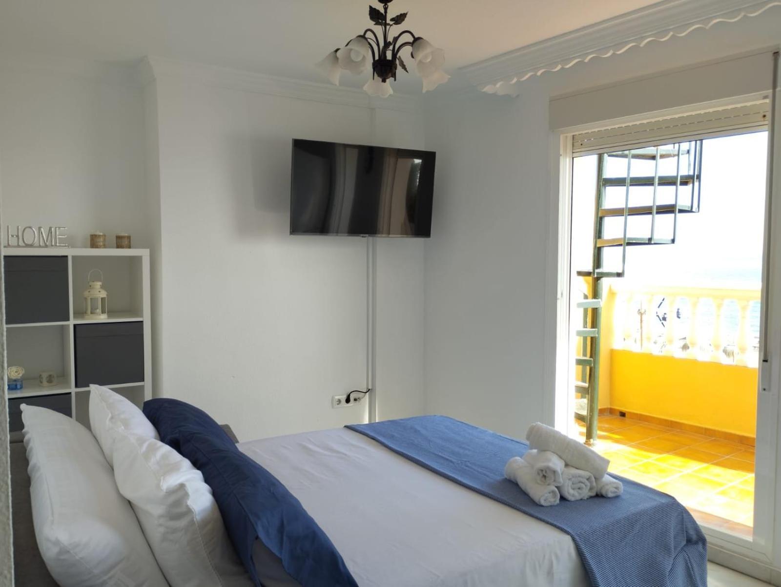 Apartamentos Playacala La Cala Del Moral Экстерьер фото